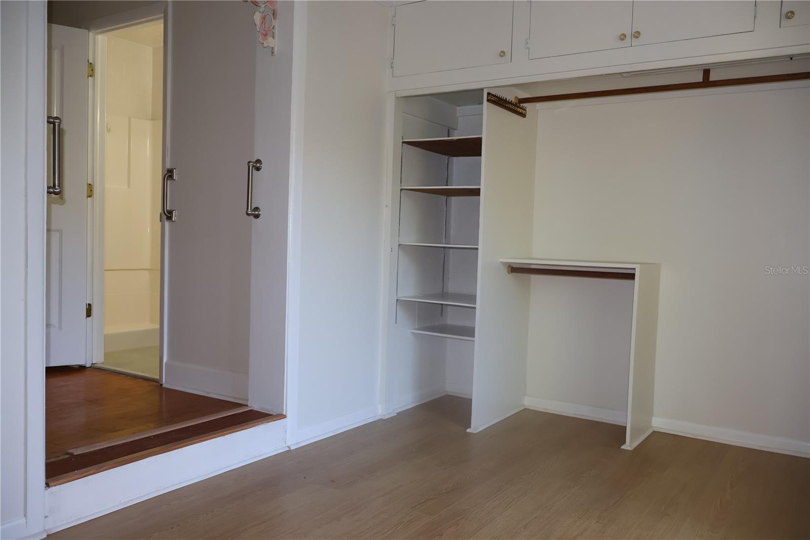 Image 22 of 25 For 3815 De Leon Street