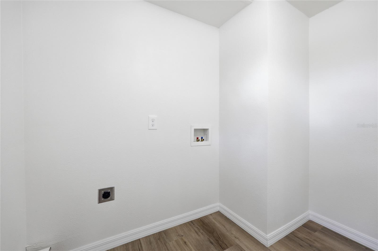 Image 42 of 48 For 9015 135th Place