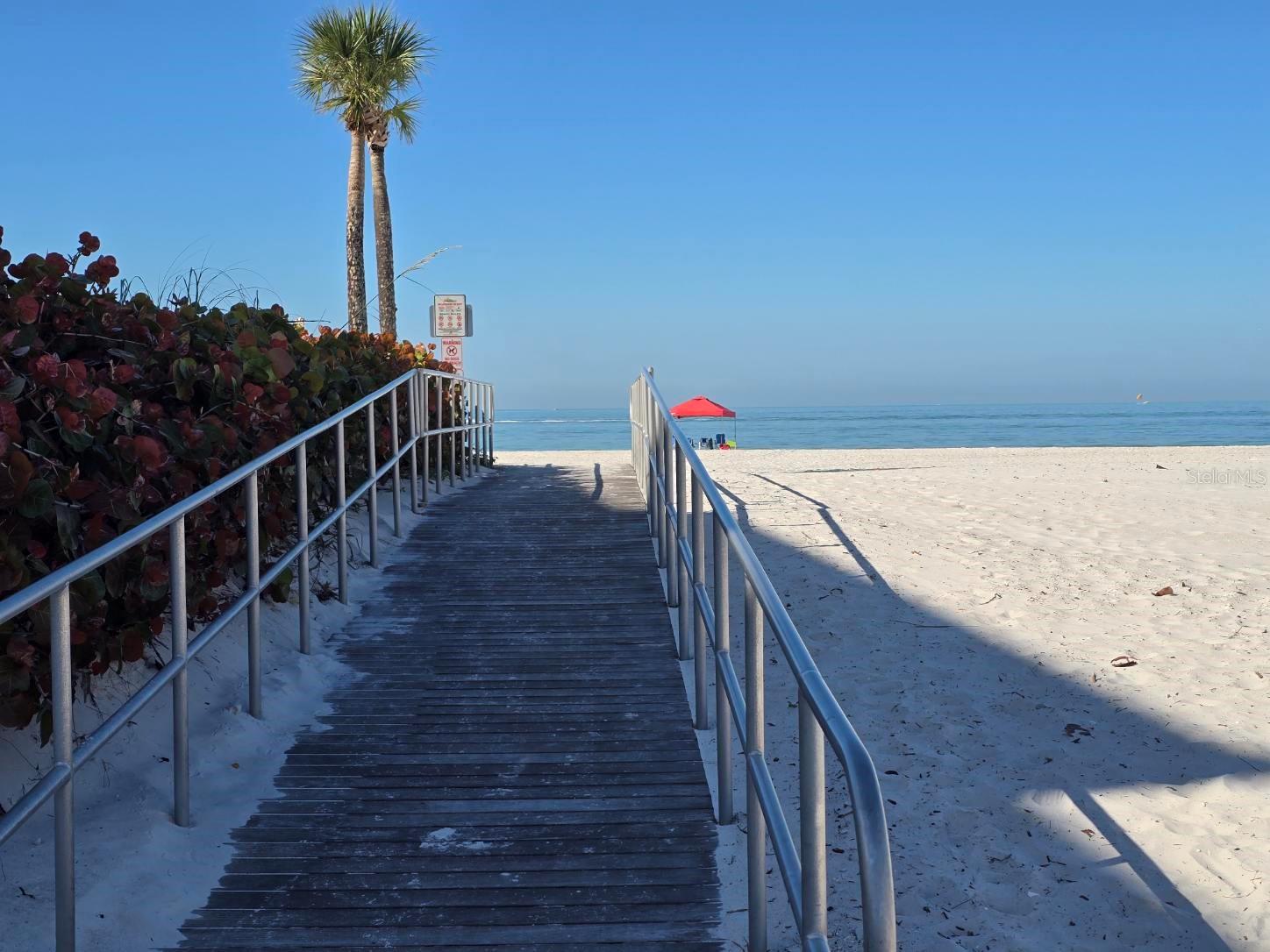 Image 7 of 8 For 13343 Gulf Boulevard A1