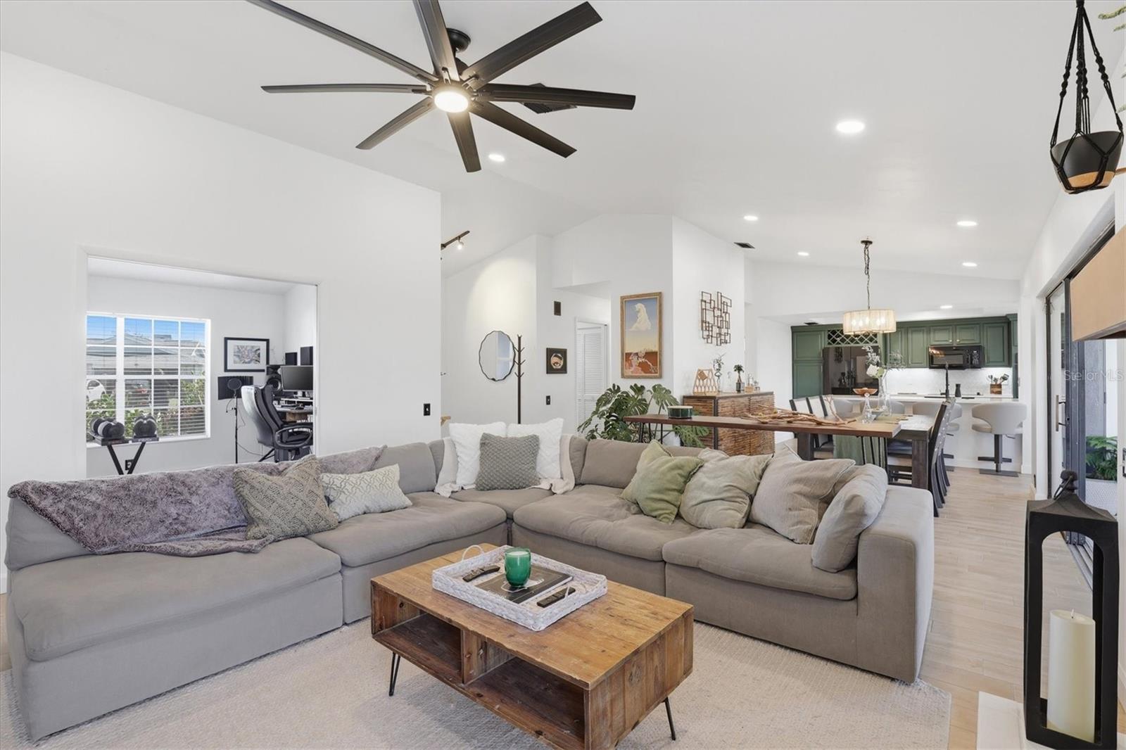 Image 13 of 63 For 3713 Sarazen Drive