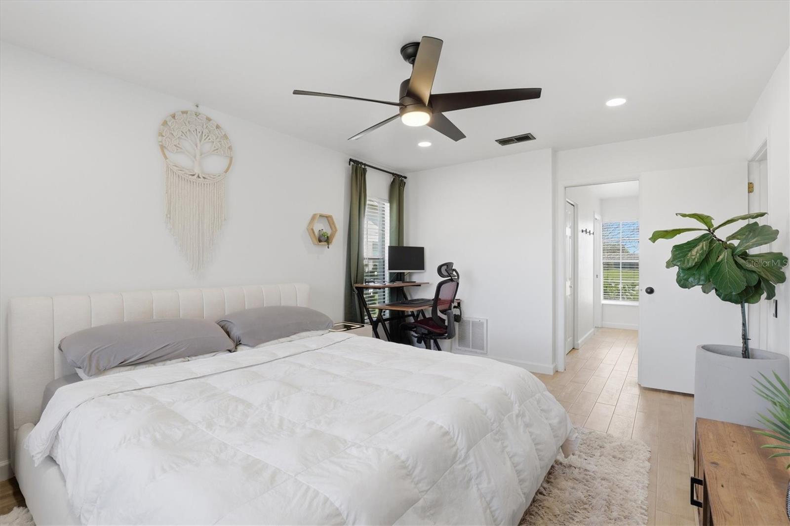 Image 32 of 63 For 3713 Sarazen Drive