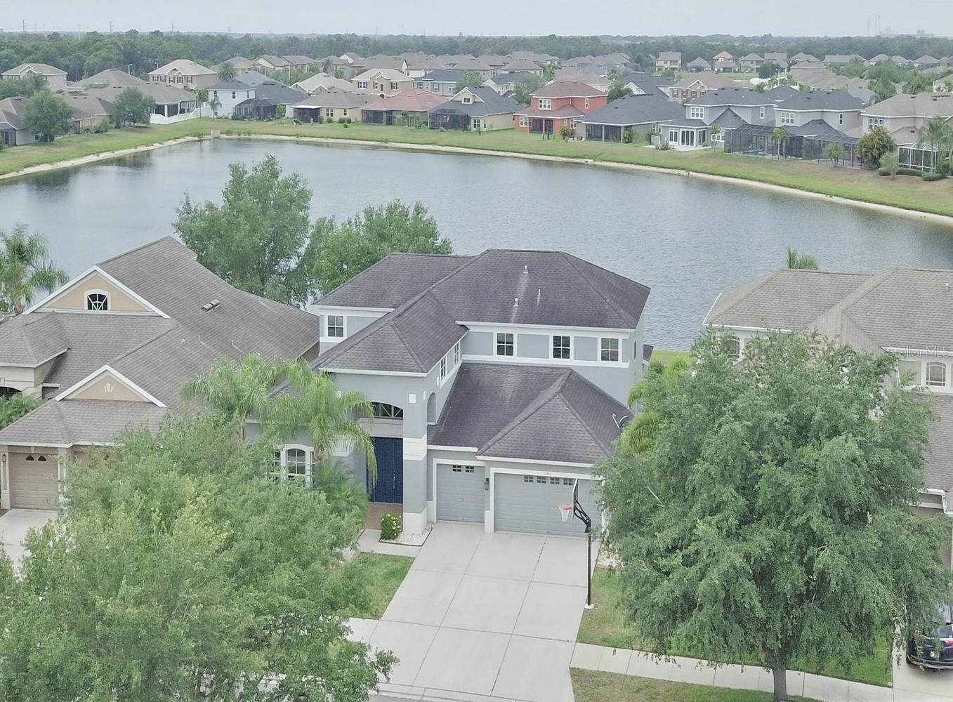 Image 32 of 36 For 13714 Artesa Bell Drive