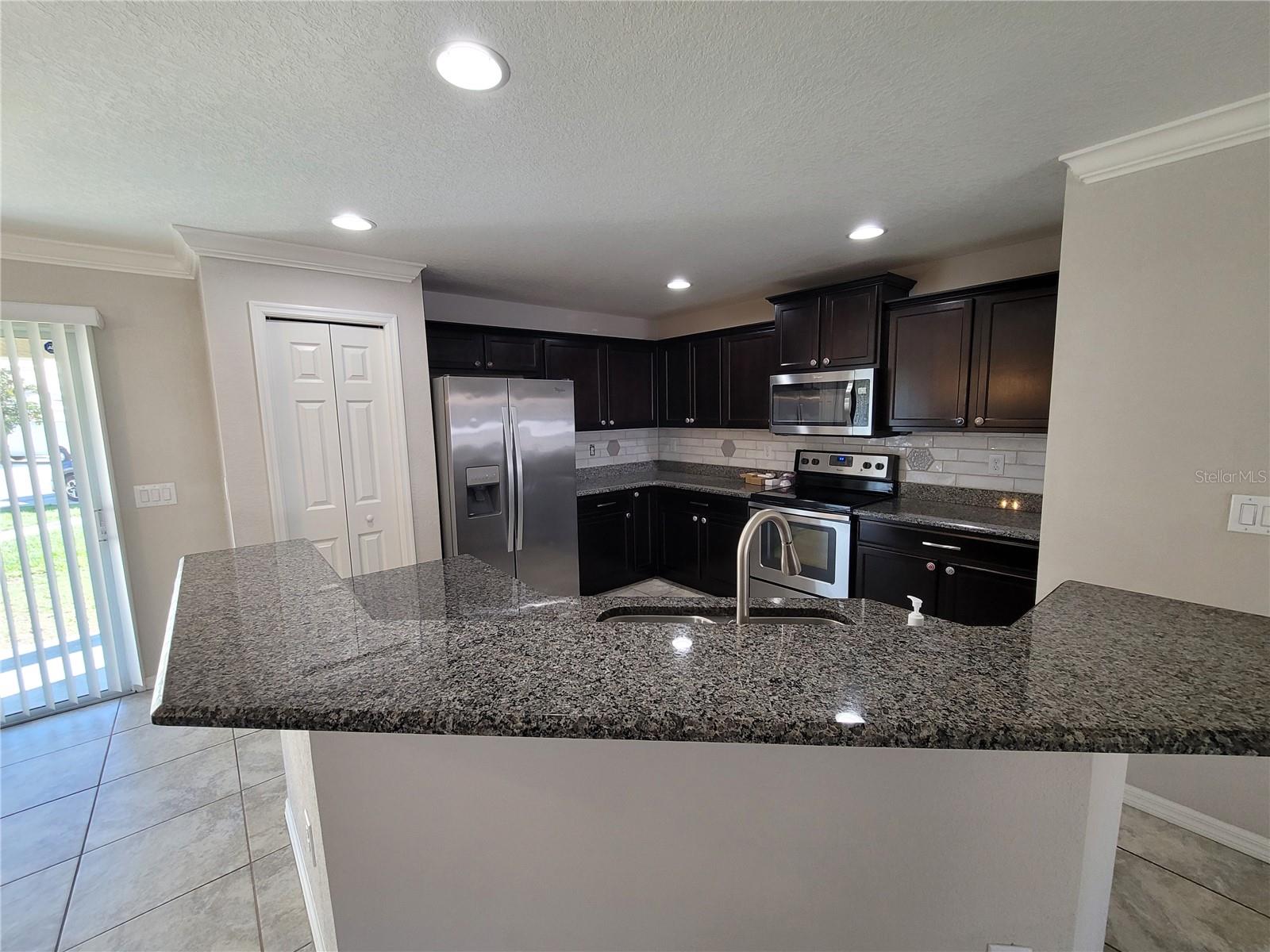 Image 7 of 30 For 27542 Desert Willow Way