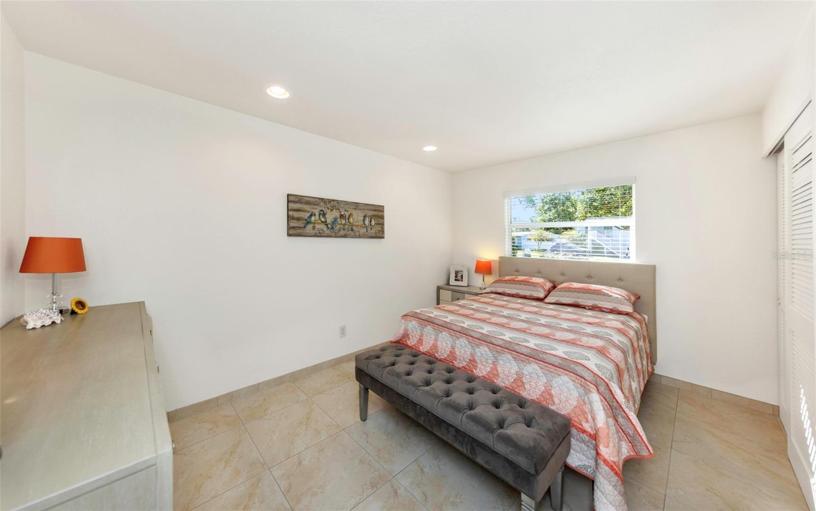 Image 19 of 75 For 6613 Flamingo Way S