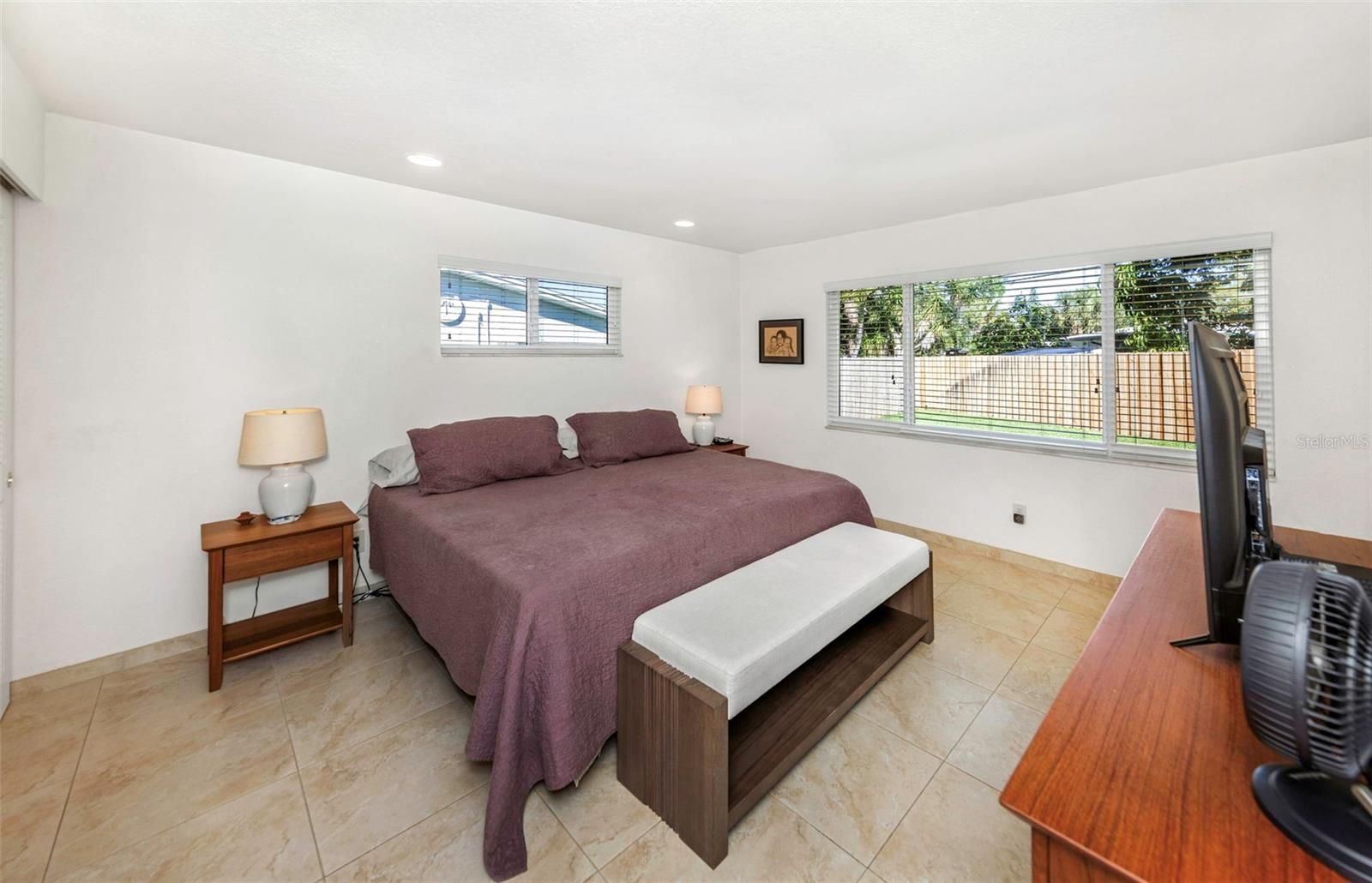 Image 22 of 75 For 6613 Flamingo Way S