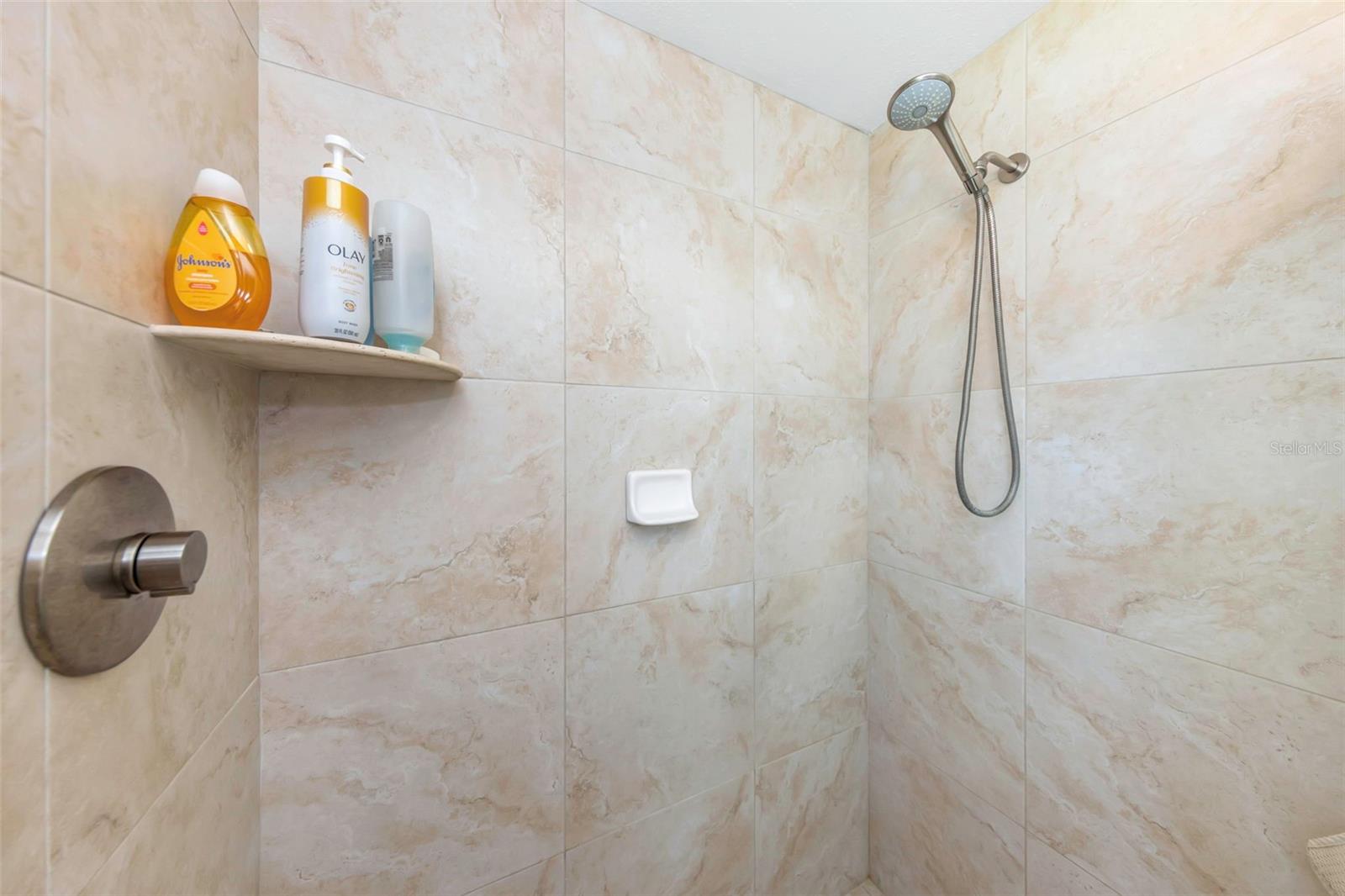 Image 28 of 75 For 6613 Flamingo Way S