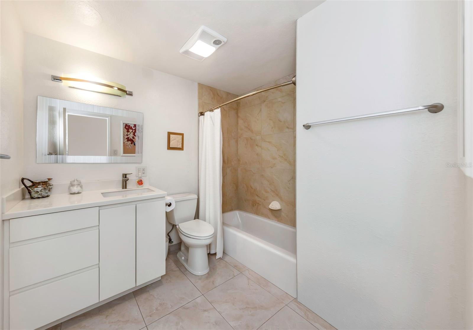 Image 30 of 75 For 6613 Flamingo Way S