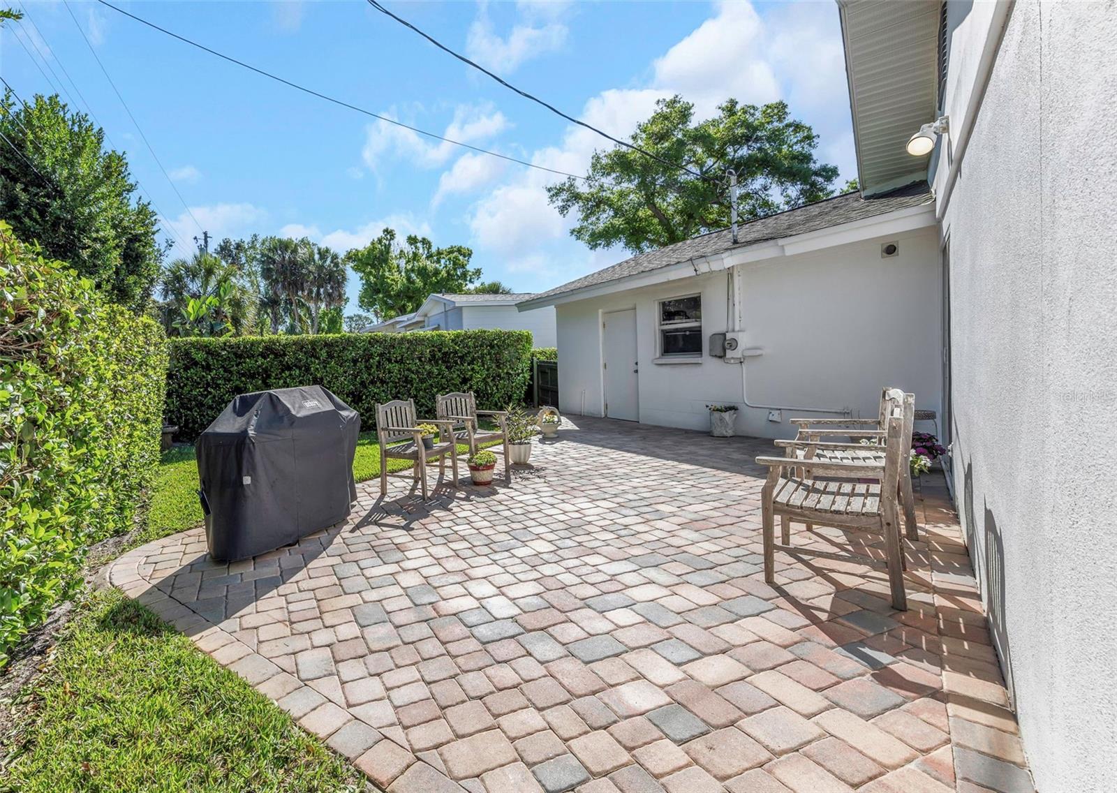 Image 41 of 75 For 6613 Flamingo Way S