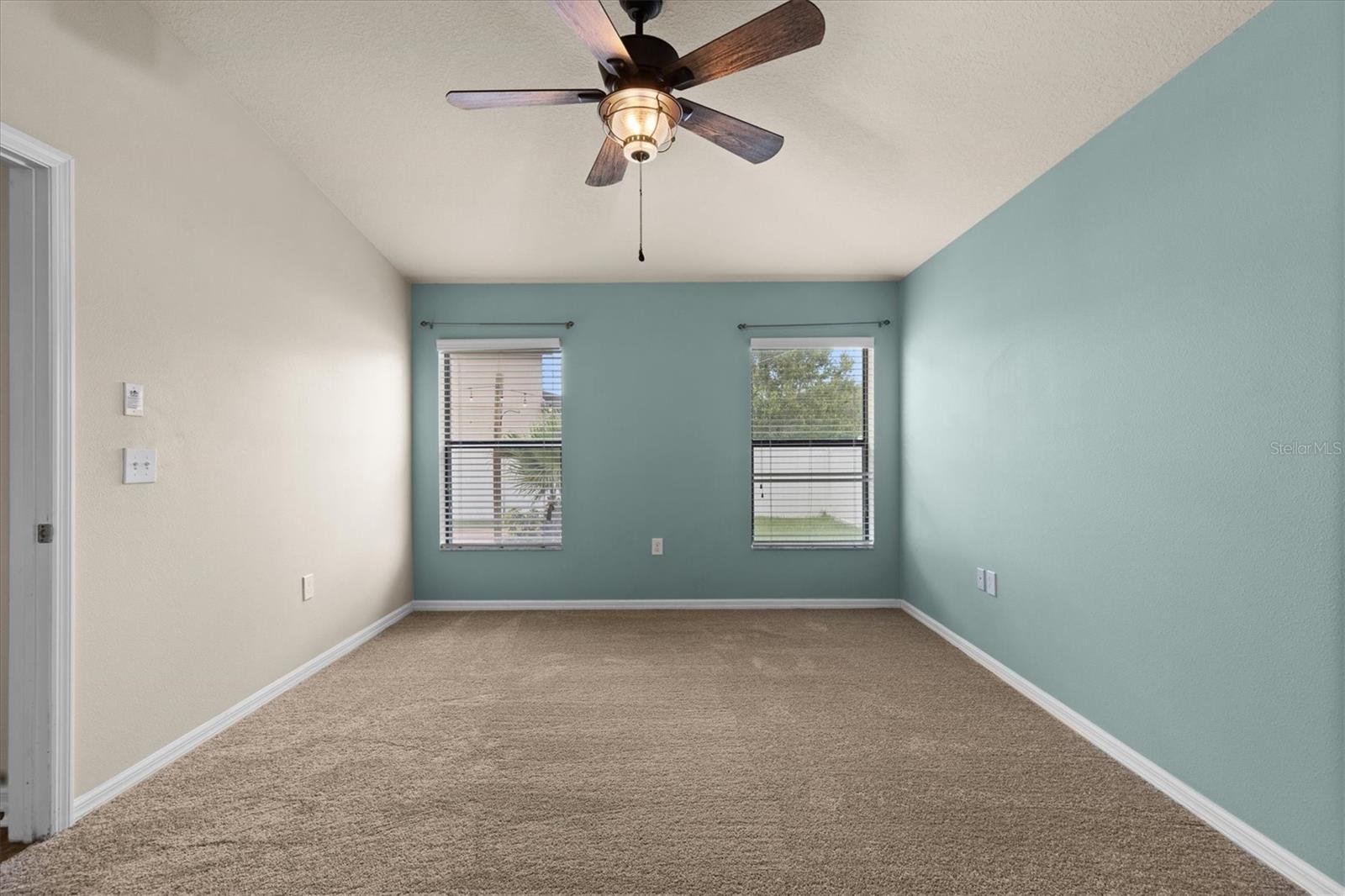 Image 24 of 53 For 6539 Boulder Run Loop