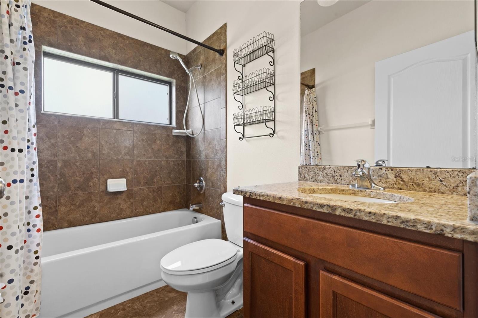 Image 31 of 53 For 6539 Boulder Run Loop