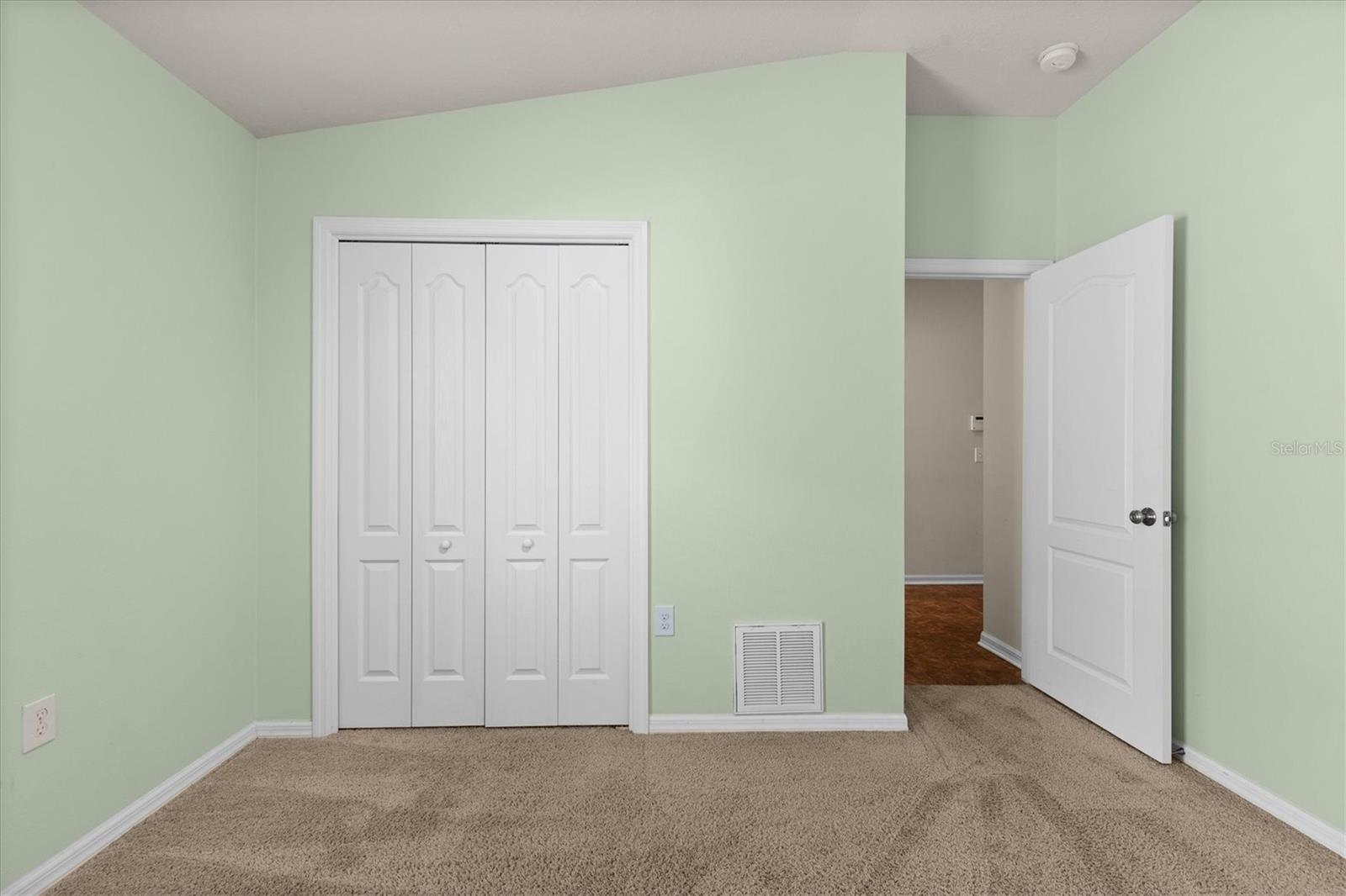 Image 35 of 53 For 6539 Boulder Run Loop