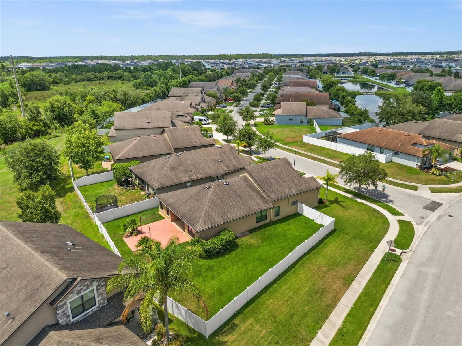 Image 44 of 53 For 6539 Boulder Run Loop