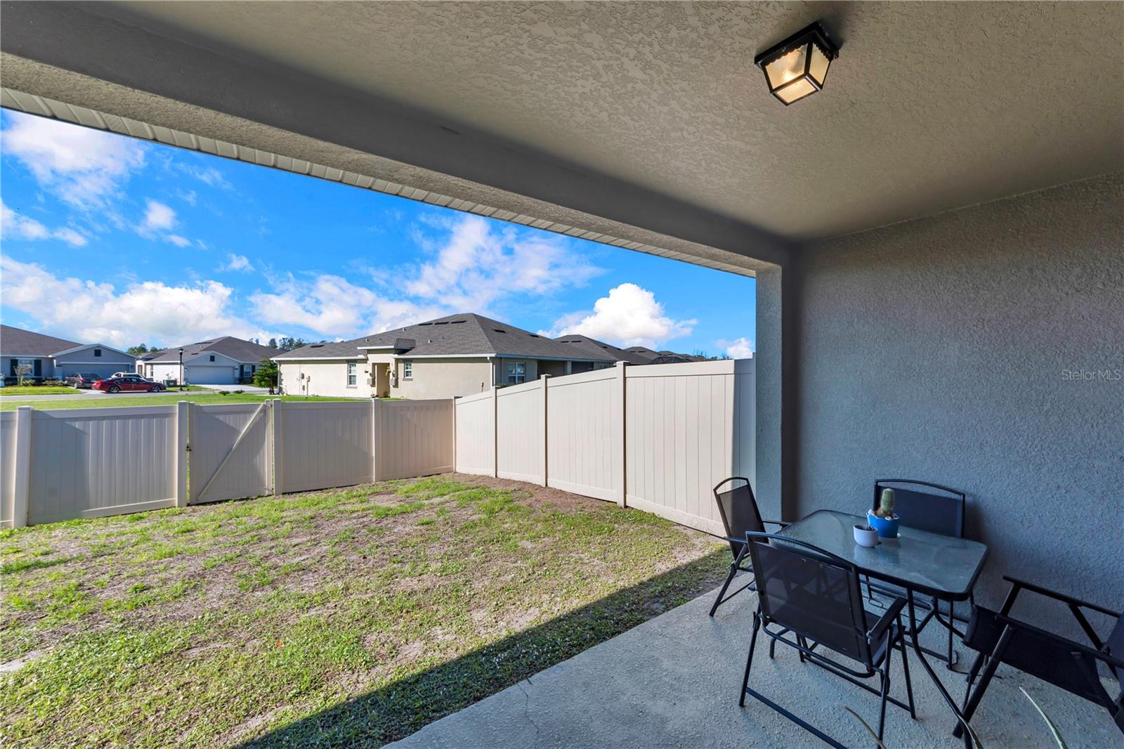 Image 24 of 26 For 18276 Turning Leaf Circle