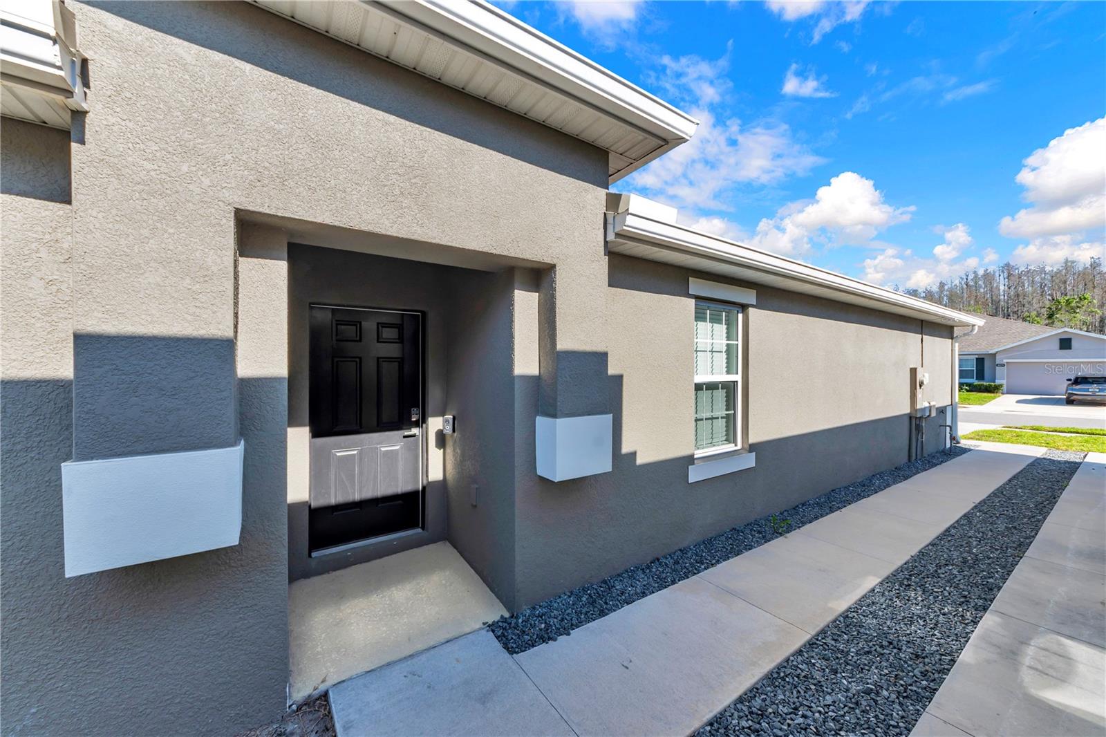 Image 5 of 26 For 18276 Turning Leaf Circle