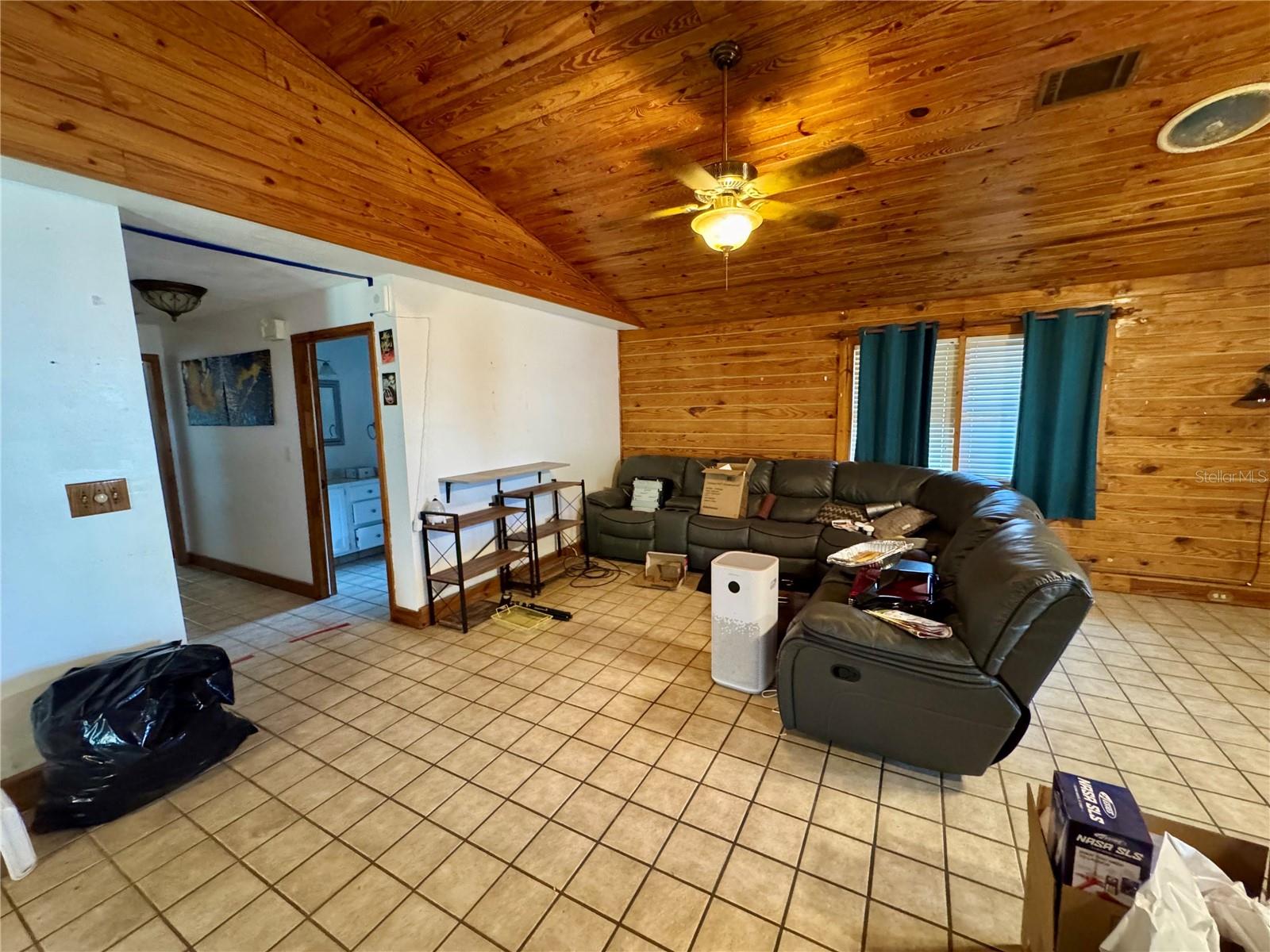 Image 10 of 20 For 6700 67th Lane N