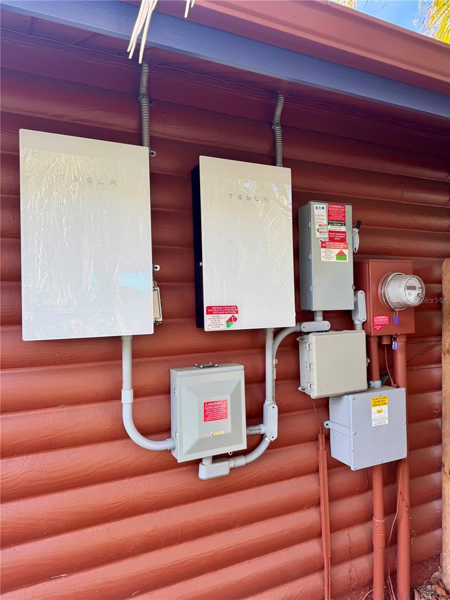 Image 3 of 20 For 6700 67th Lane N