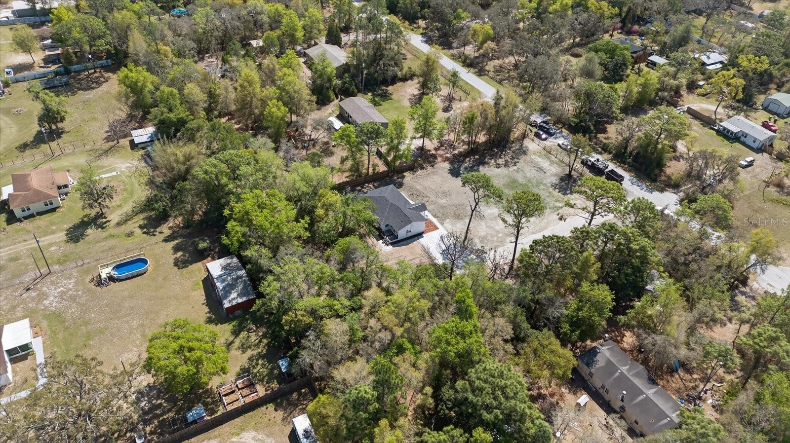 Image 42 of 50 For 17607 Rockledge Avenue