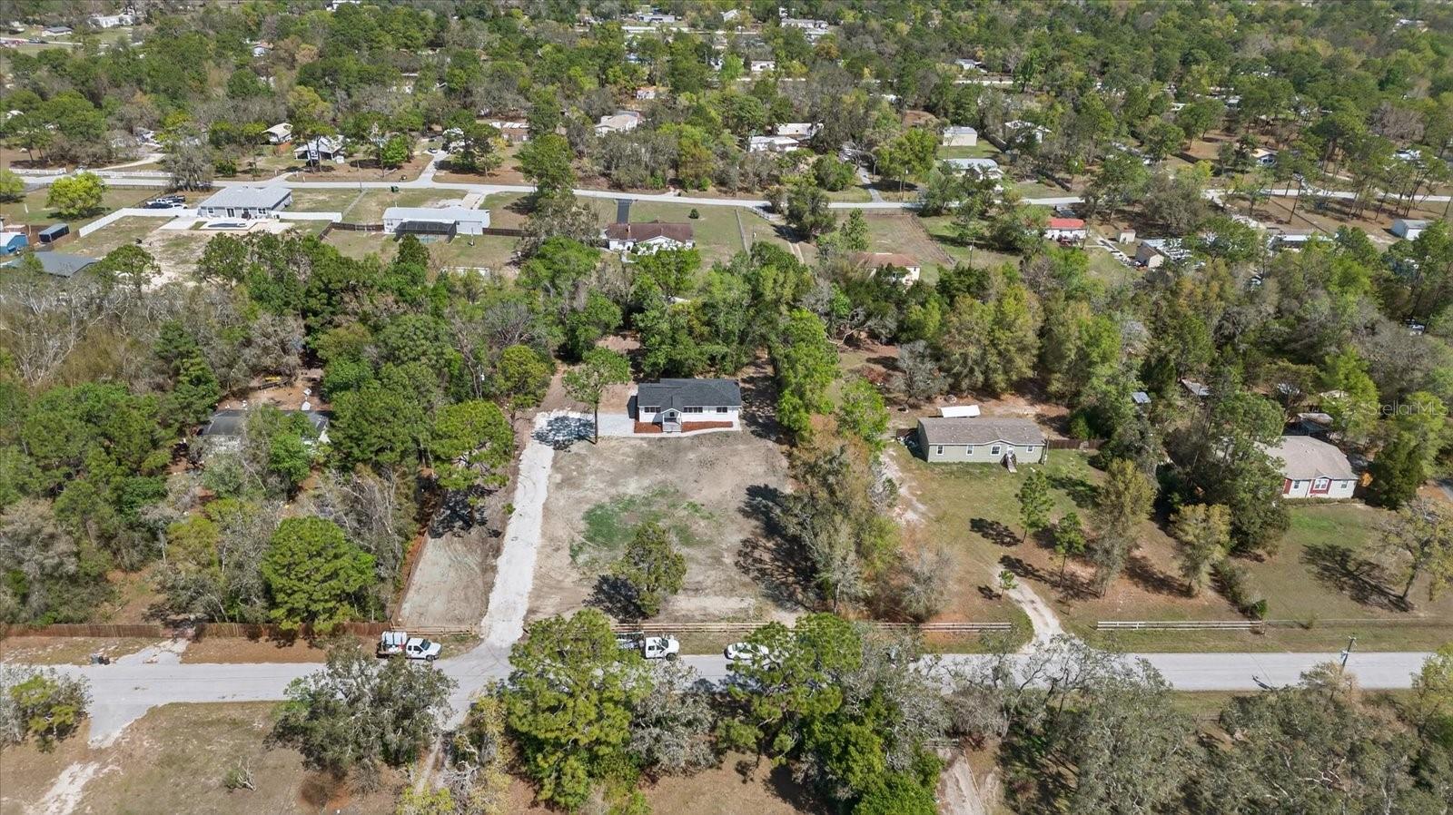 Image 45 of 50 For 17607 Rockledge Avenue