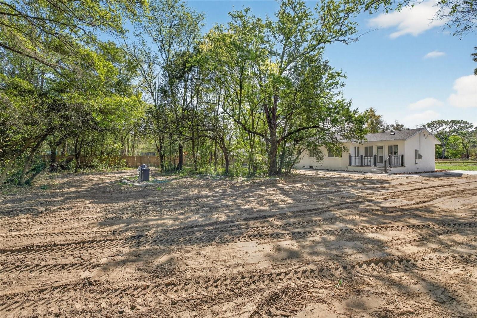 Image 48 of 50 For 17607 Rockledge Avenue