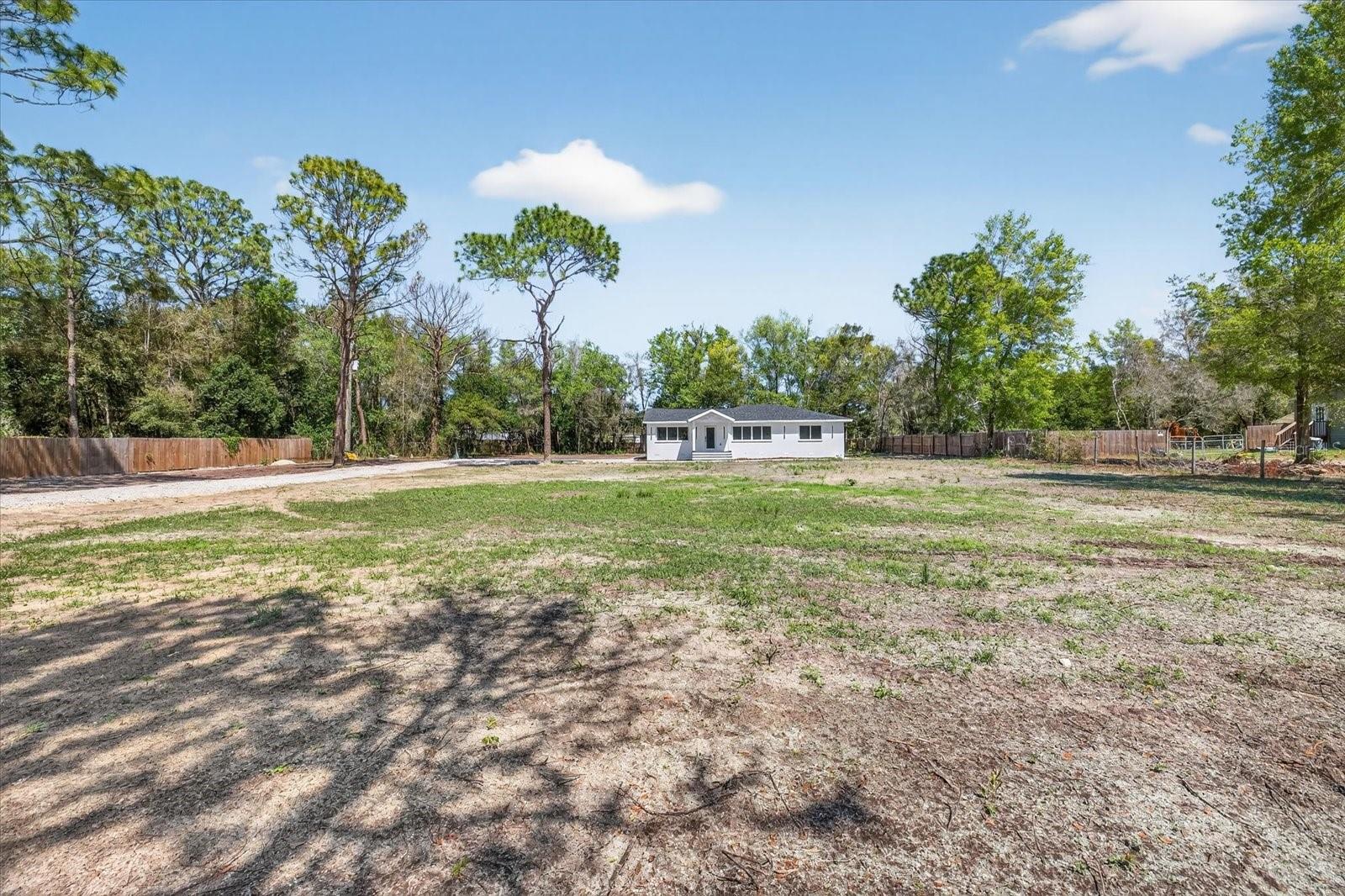 Image 49 of 50 For 17607 Rockledge Avenue