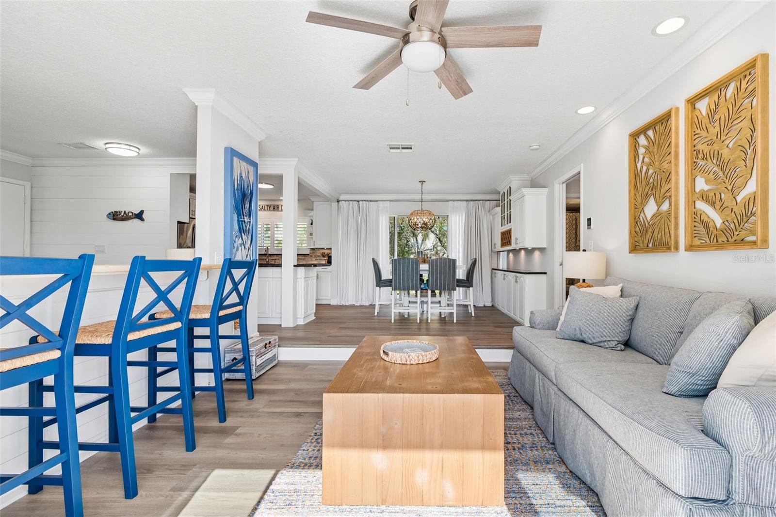 Image 12 of 85 For 311 Island Way 203