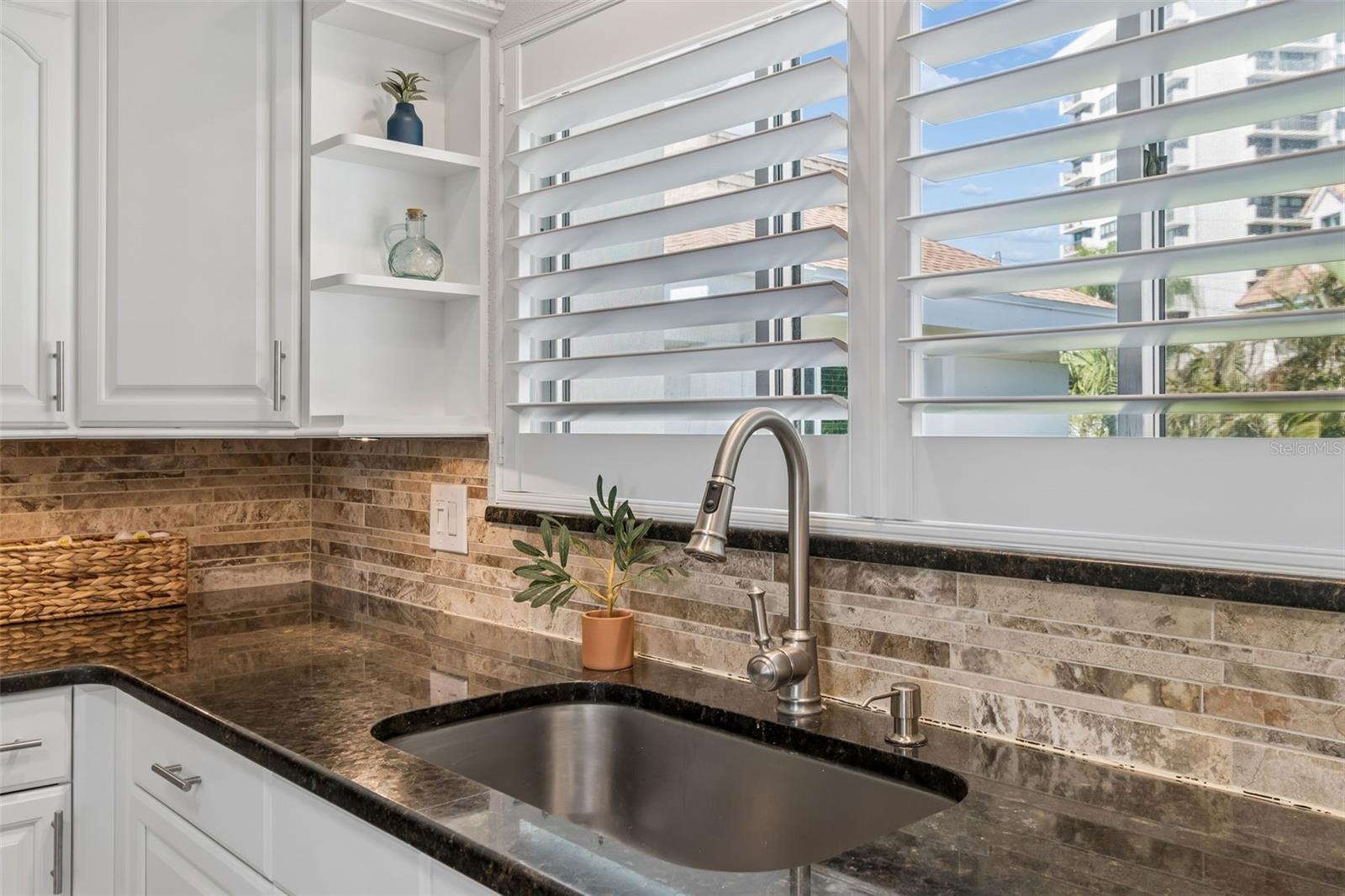 Image 27 of 85 For 311 Island Way 203