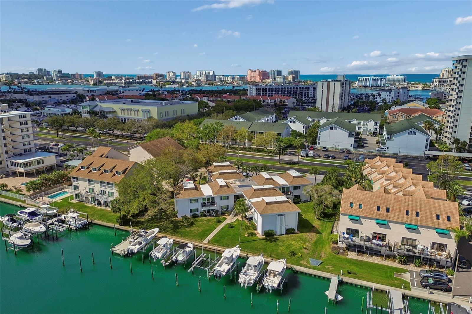 Image 57 of 85 For 311 Island Way 203