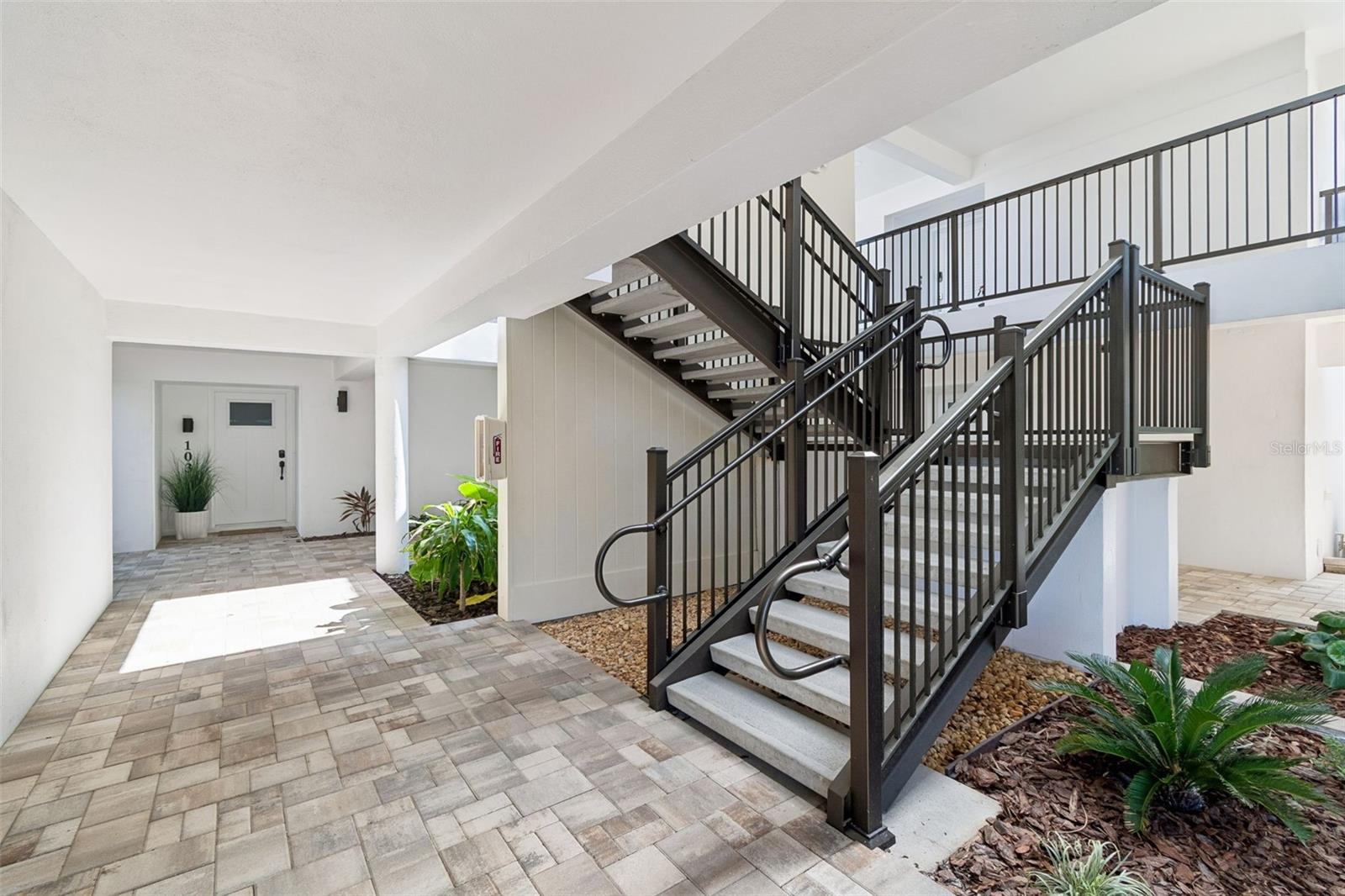 Image 60 of 85 For 311 Island Way 203