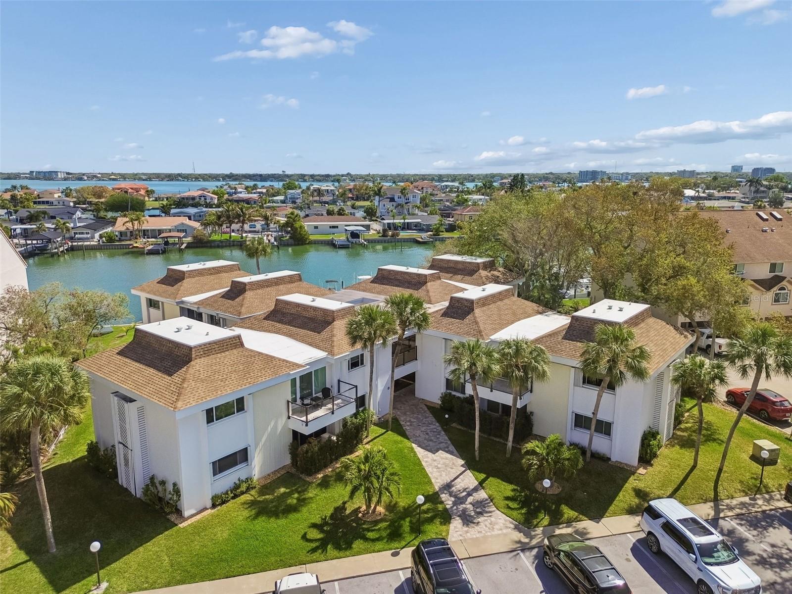 Image 78 of 85 For 311 Island Way 203