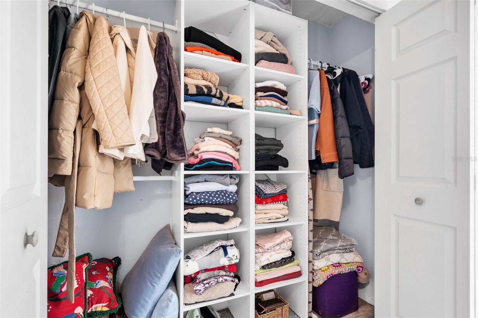 Image 18 of 38 For 128 Euclid Avenue