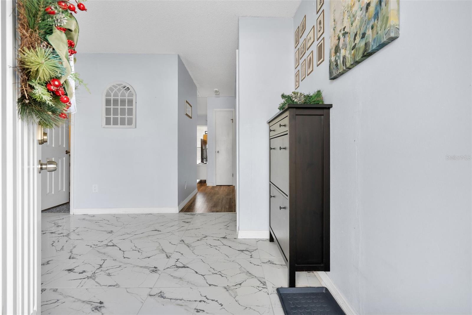 Image 4 of 38 For 128 Euclid Avenue