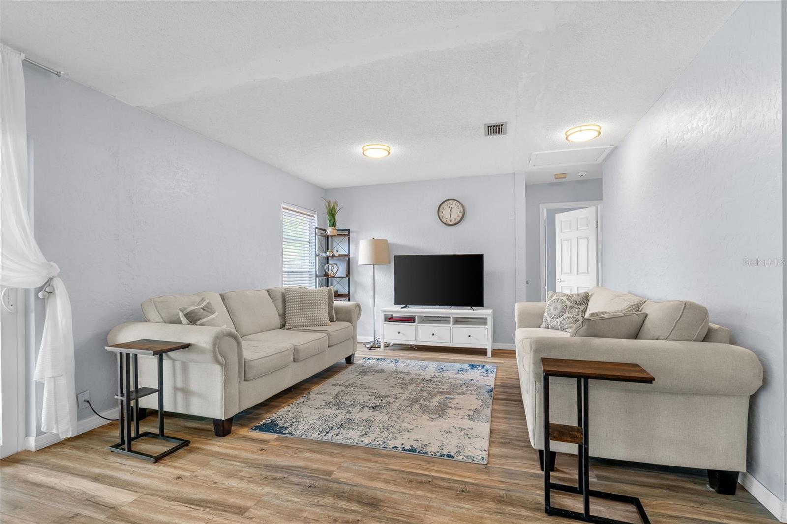 Image 8 of 38 For 128 Euclid Avenue