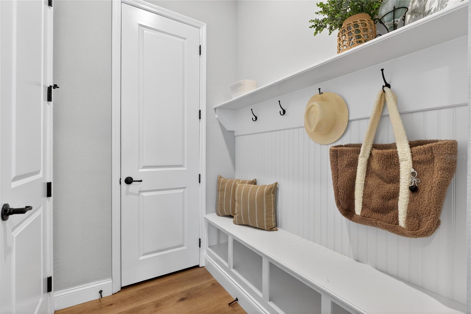 Image 20 of 84 For 3188 Brown Brocket Lane