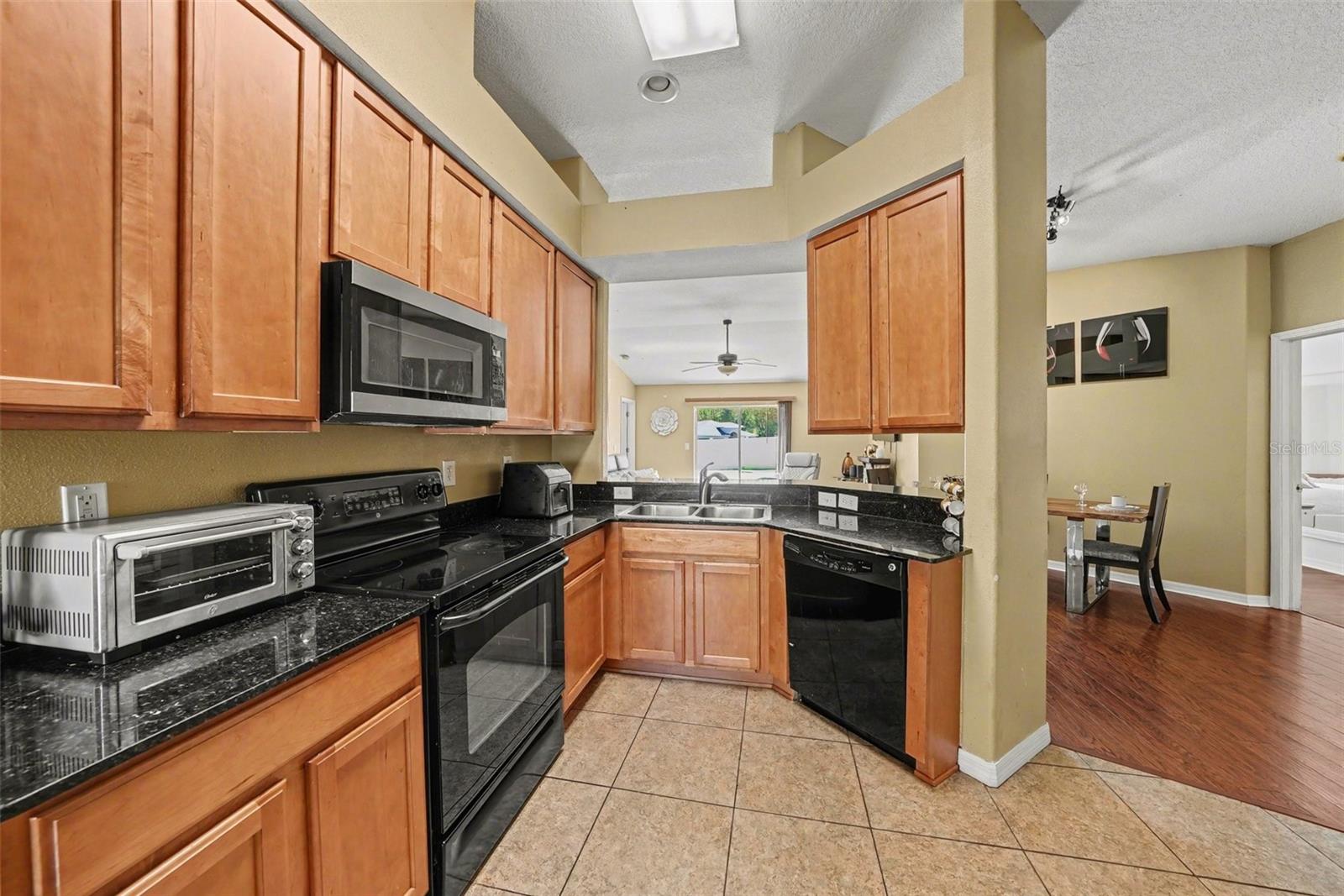 Image 12 of 30 For 12204 Luftburrow Ln