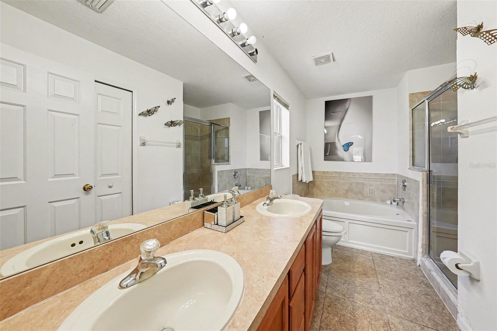 Image 16 of 30 For 12204 Luftburrow Ln