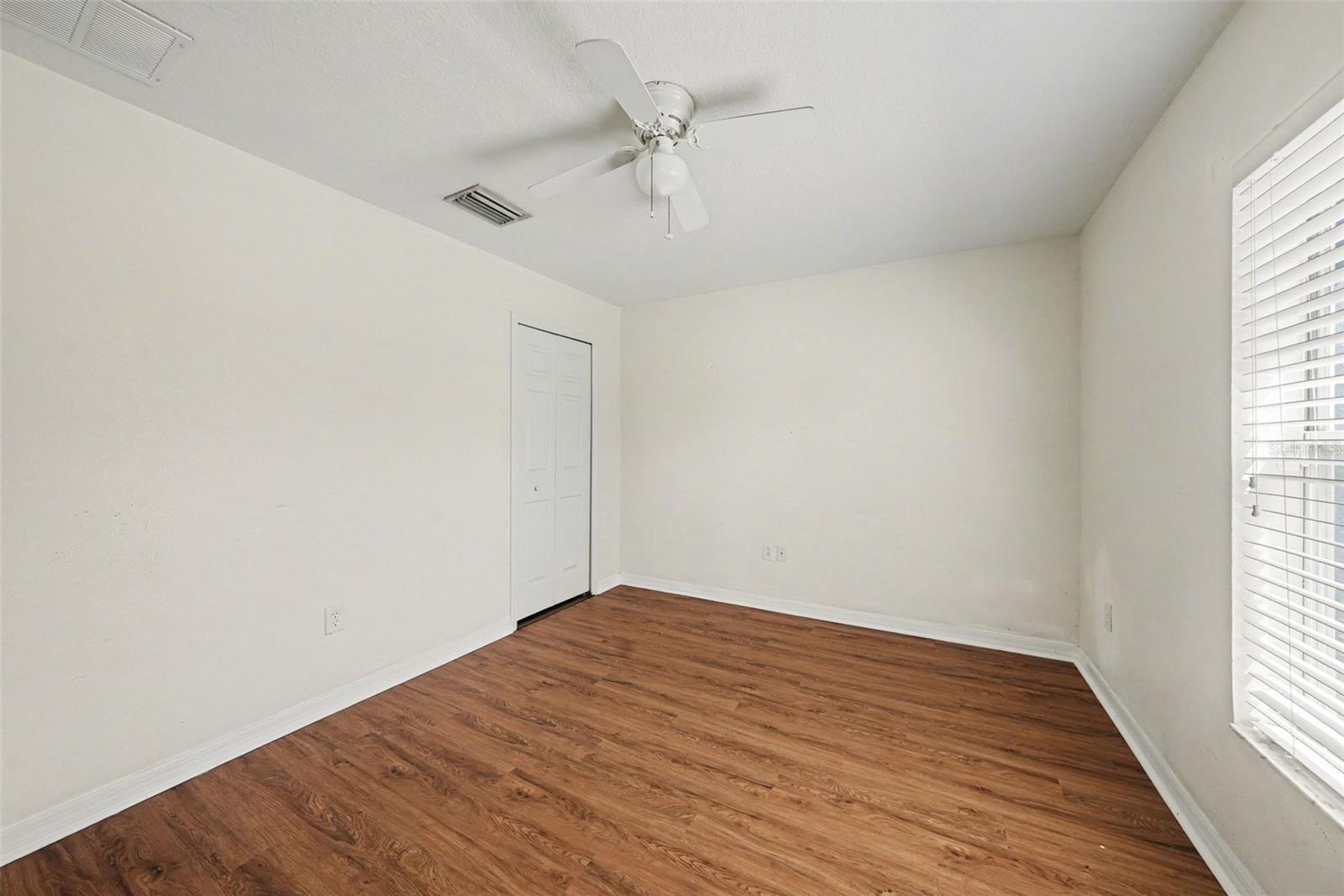 Image 21 of 30 For 12204 Luftburrow Ln