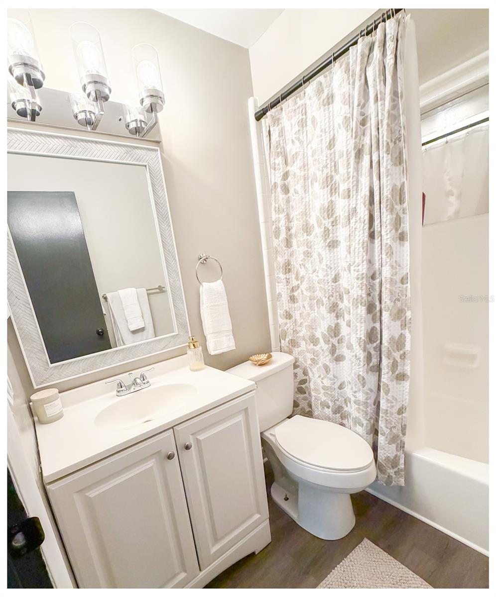 Image 12 of 27 For 2225 Nellie Street