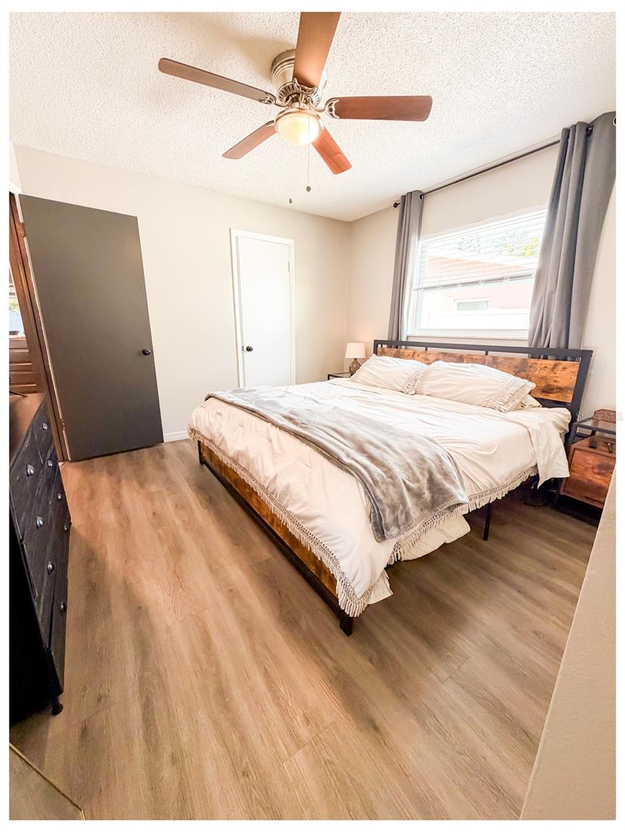 Image 14 of 27 For 2225 Nellie Street