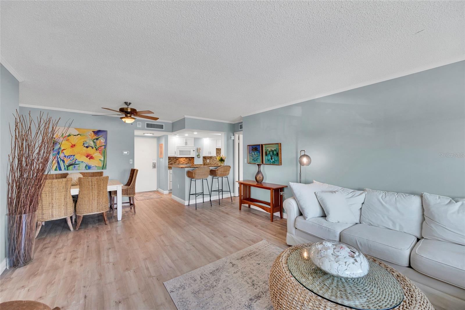 Image 10 of 30 For 4900 Brittany Drive S 301