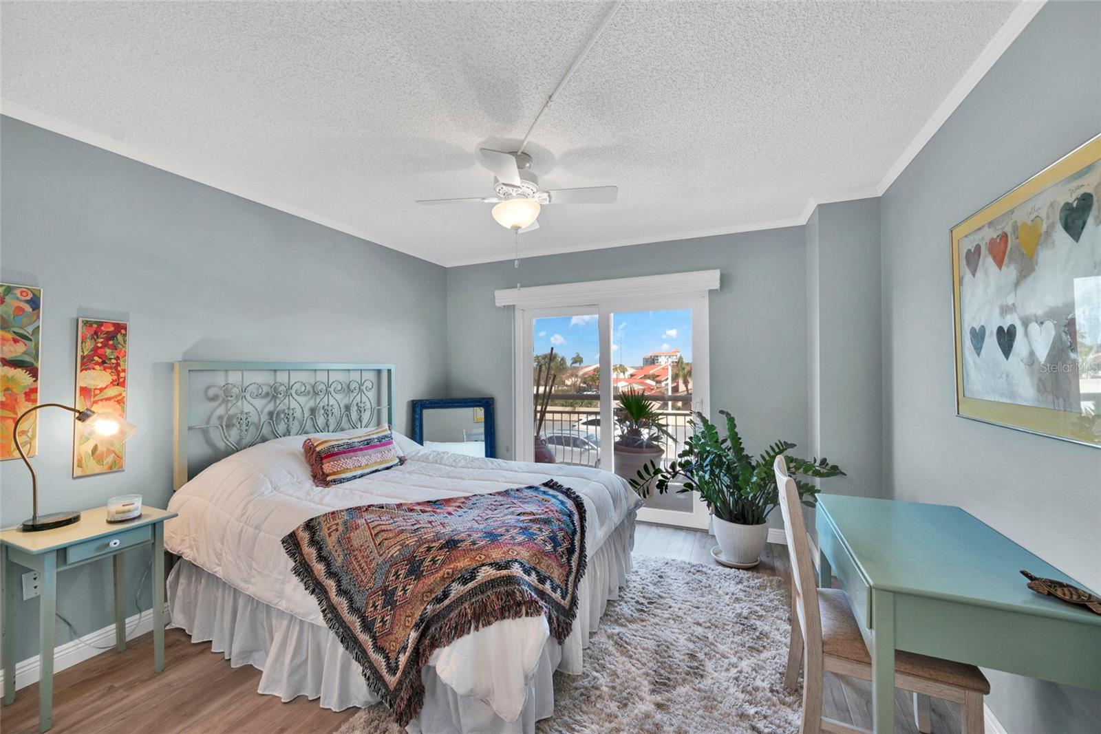 Image 17 of 30 For 4900 Brittany Drive S 301