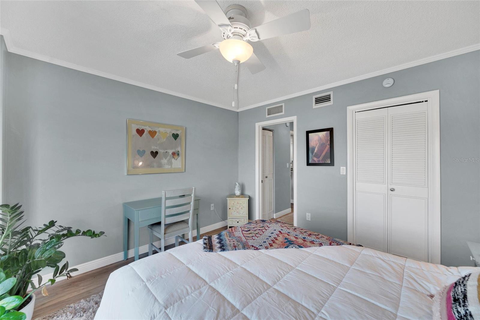 Image 18 of 30 For 4900 Brittany Drive S 301