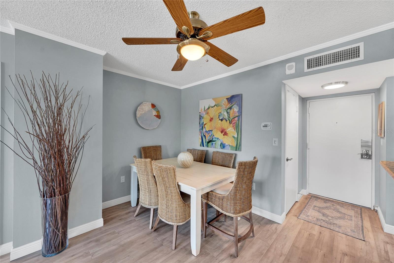 Image 3 of 30 For 4900 Brittany Drive S 301