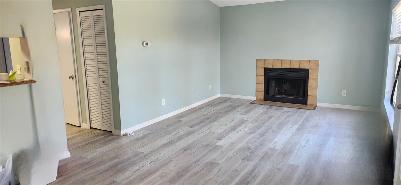 Image 5 of 45 For 3455 Countryside Boulevard 92