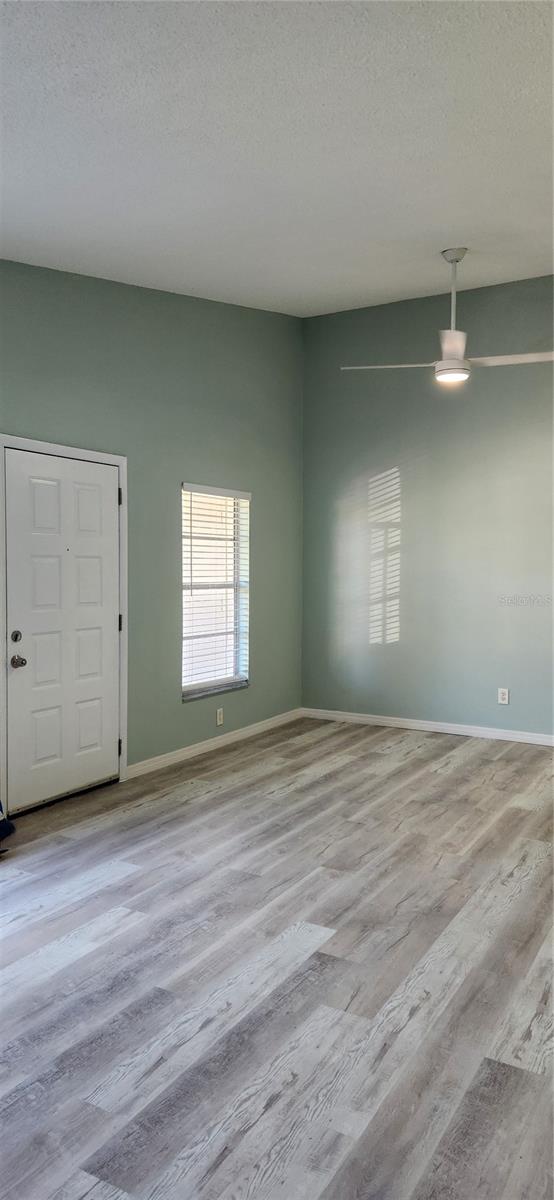 Image 6 of 45 For 3455 Countryside Boulevard 92