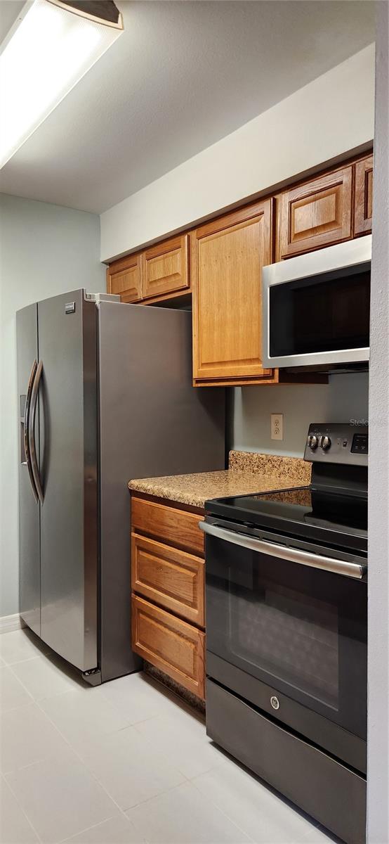 Image 7 of 45 For 3455 Countryside Boulevard 92