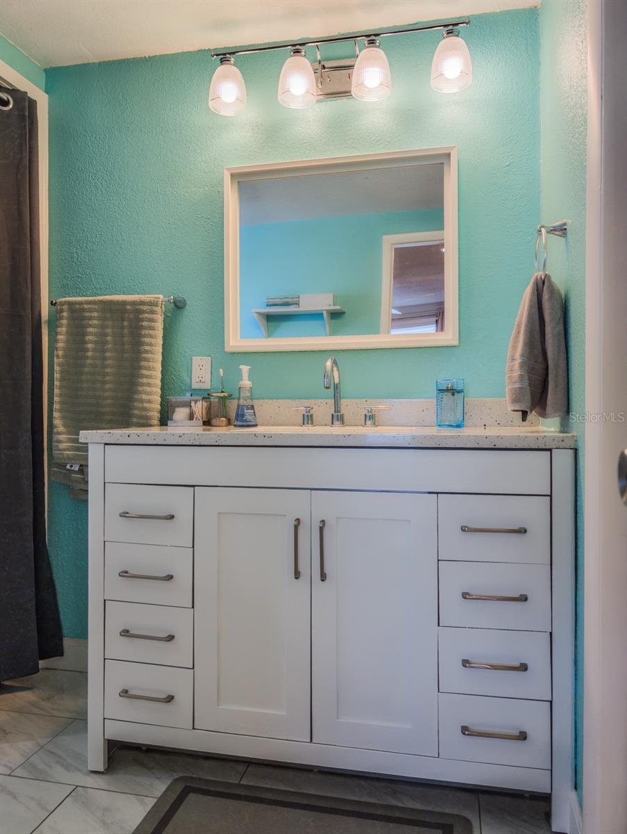 Image 28 of 66 For 9436 Palm Avenue