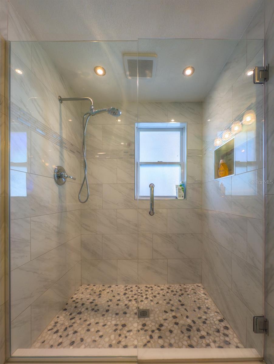 Image 29 of 66 For 9436 Palm Avenue