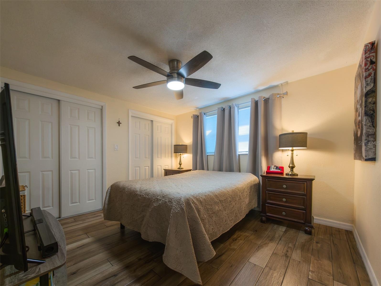 Image 31 of 66 For 9436 Palm Avenue