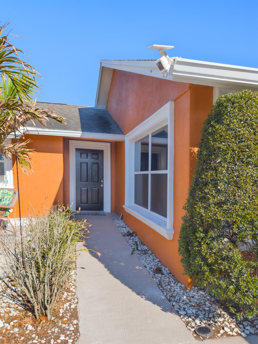 Image 5 of 66 For 9436 Palm Avenue