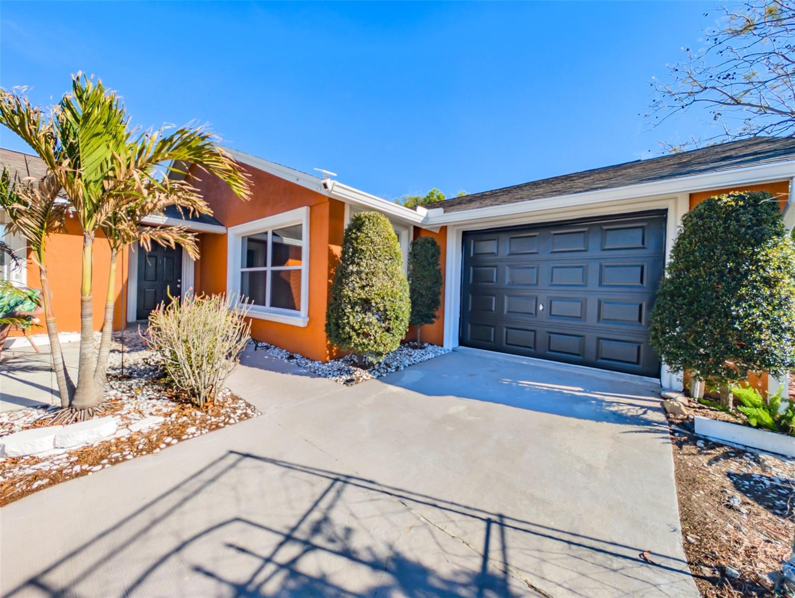 Image 6 of 66 For 9436 Palm Avenue